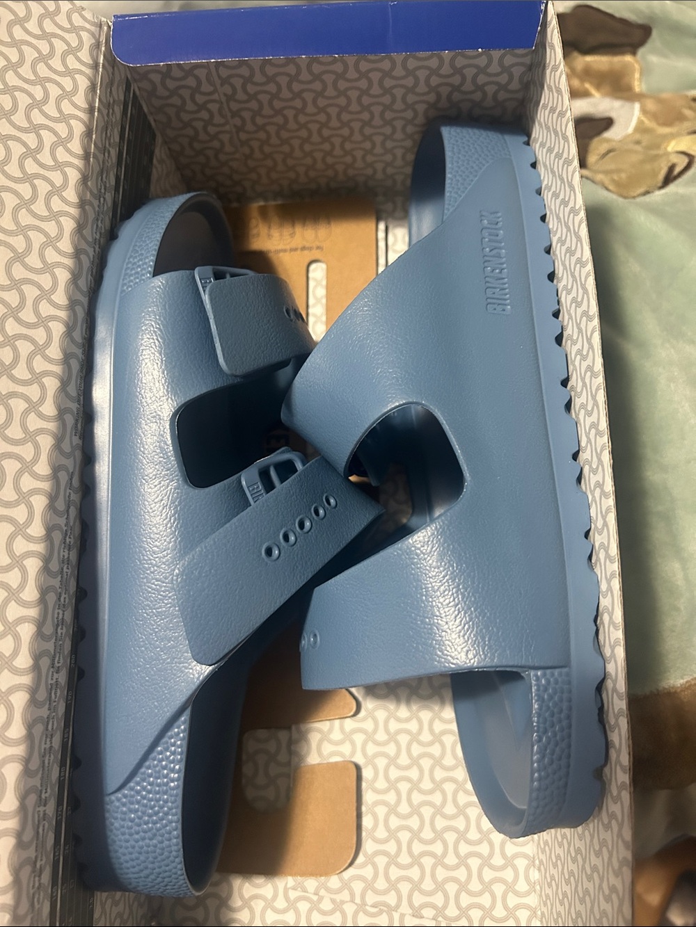Birkenstock woMen’s Arizona EVA Sandals — Light Blue